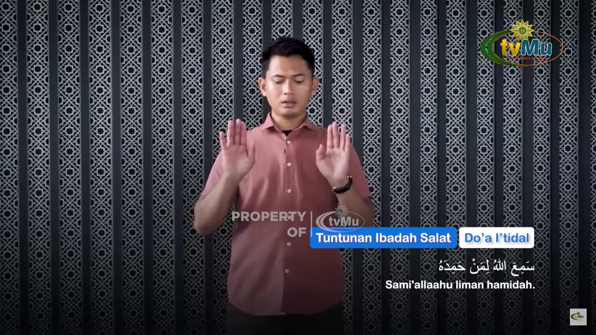 Berdiri tegak setelah rukuk