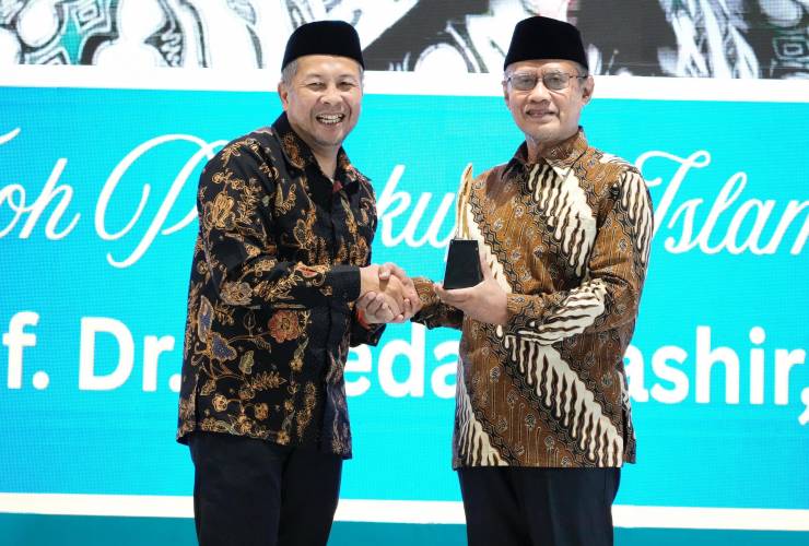 Haedar nashir terpilih sebagai tokoh perbukuan islam 2025