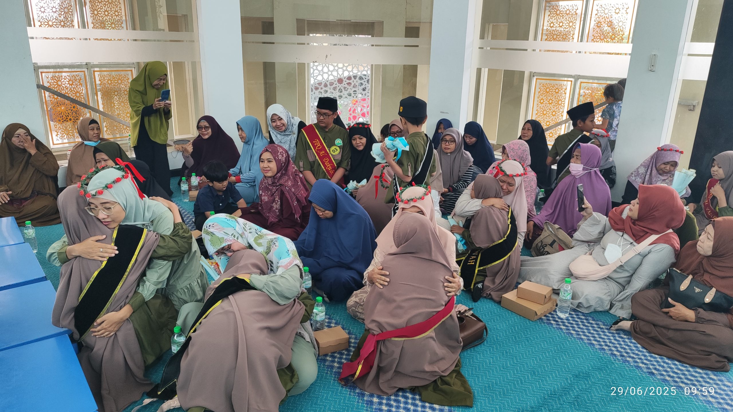 Momen haru santri tpq