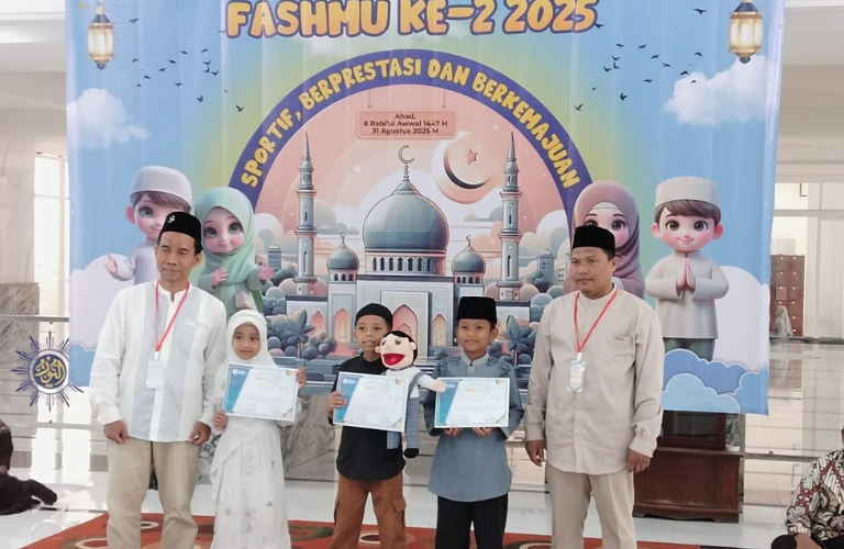 Sholahuddin al ayyubi raih juara 2 pildacil fashmu ii pdm sidoarjo