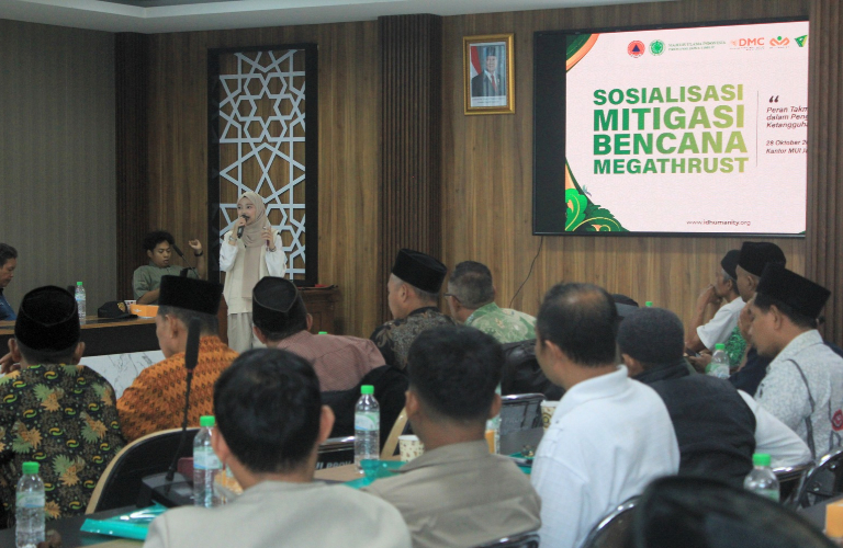 Siapkan Masjid Tangguh, Takmir Masjid Al Dakwah Geluran Ikuti Sosialisasi Mitigasi Bencana Bersama MUI, BPBD, DMC DD Jawa Timur